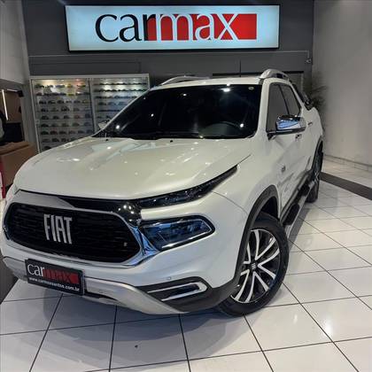FIAT TORO 2.0 16V TURBO DIESEL RANCH 4WD AT9 FIAT TORO 2.0 16V TURBO DIESEL RANCH 4WD AT9
